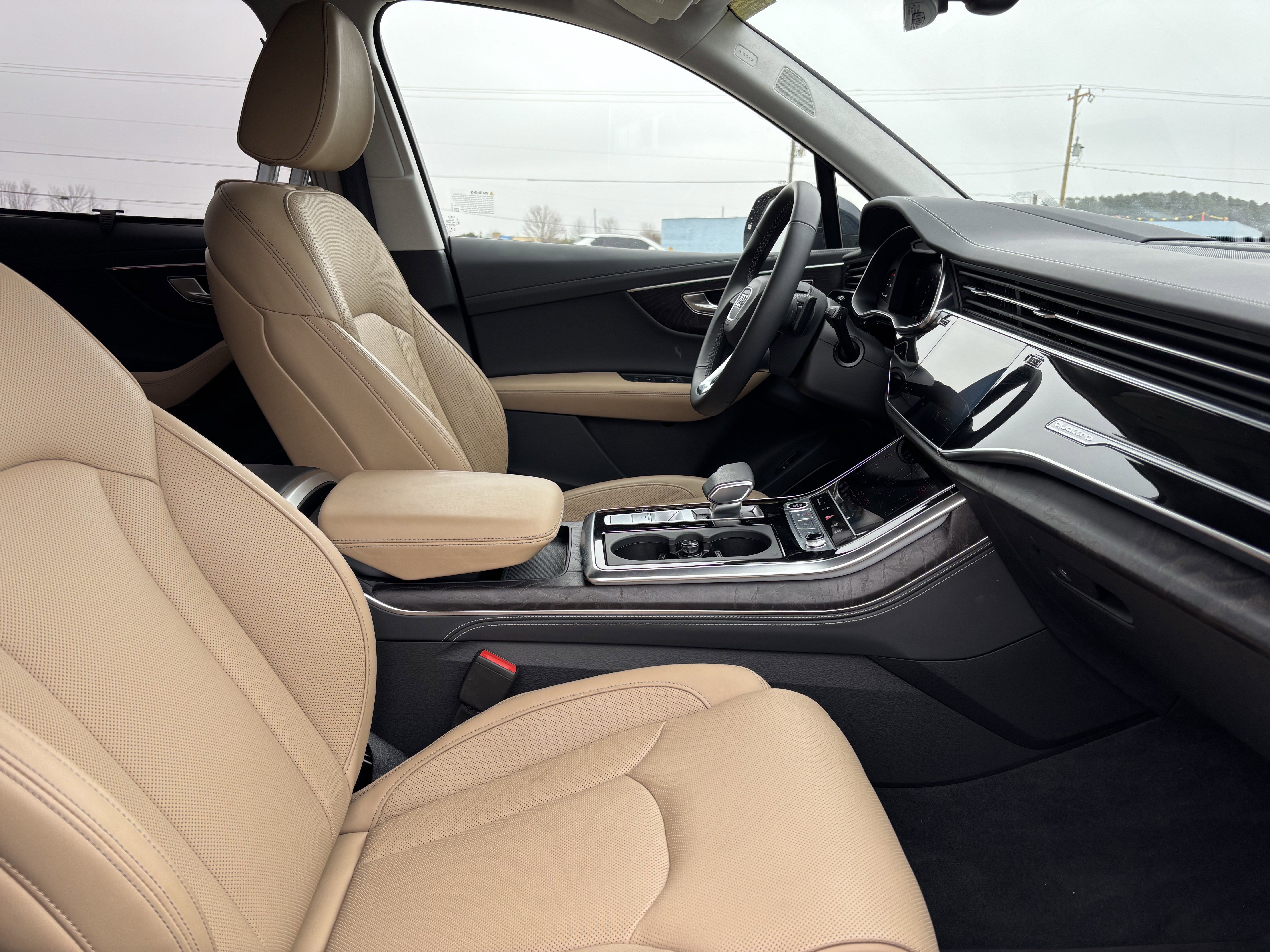 Used 2025 Audi Q7 3.0T Prestige w/ Prestige Package image 19
