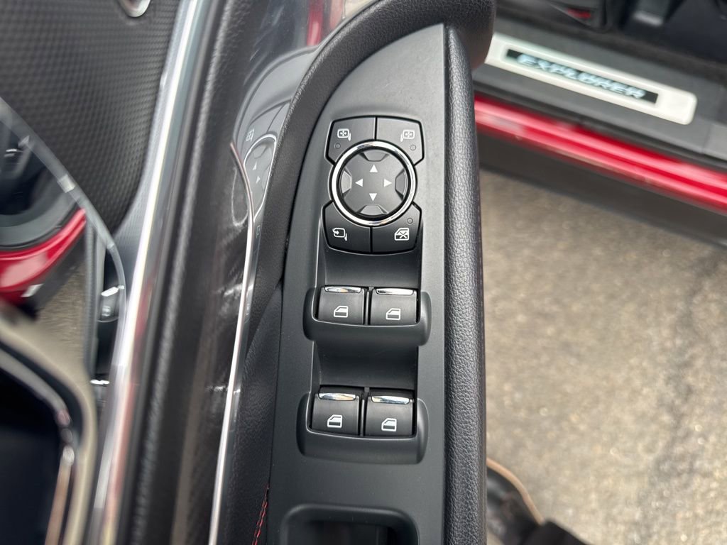 Used 2016 Ford Explorer Sport w/ Equipment Group 401A image 15