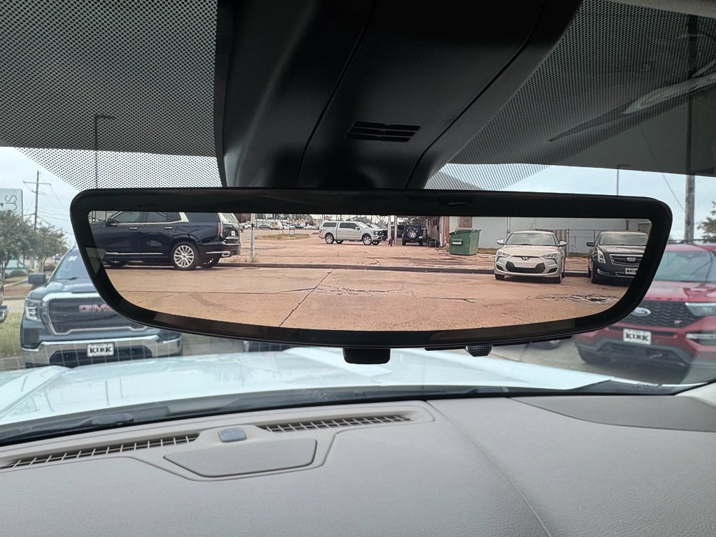 Used 2022 GMC Yukon XL Denali w/ Denali Reserve Package image 24