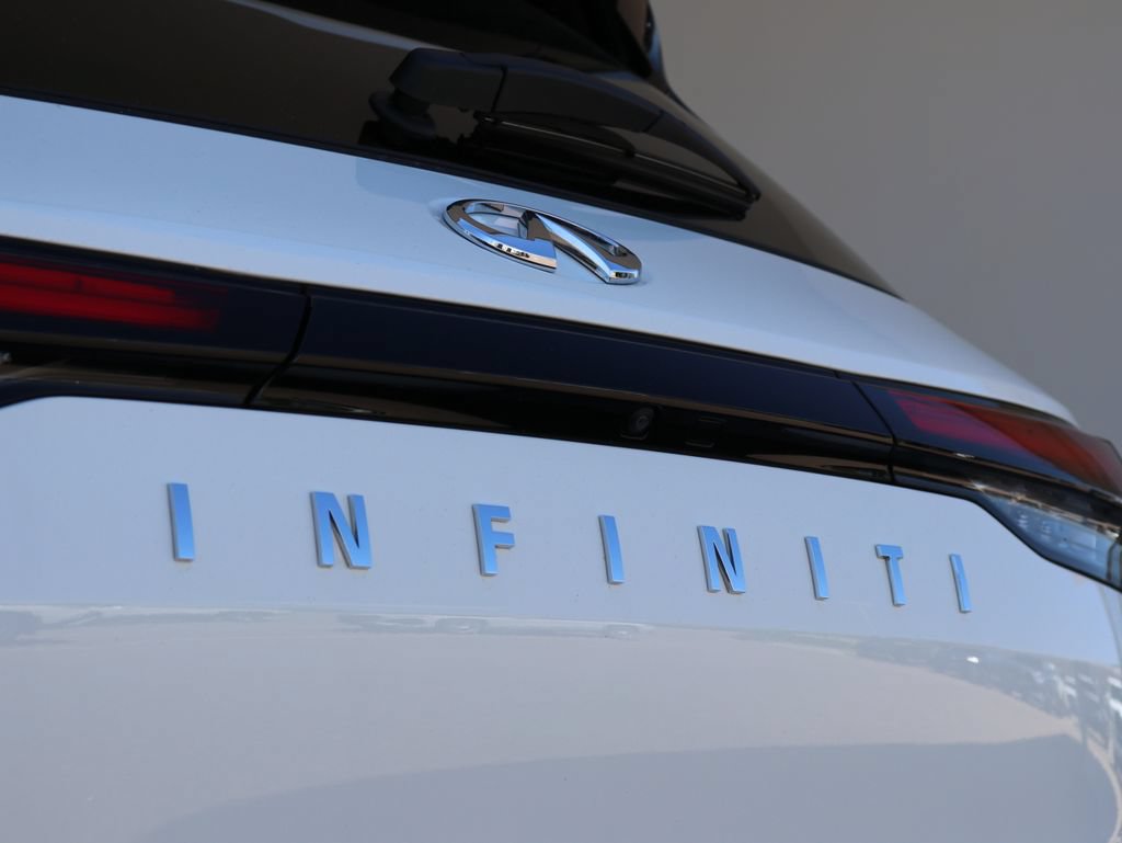 Certified 2025 INFINITI QX60 Pure w/ Cargo Package AWD/4WD image 39