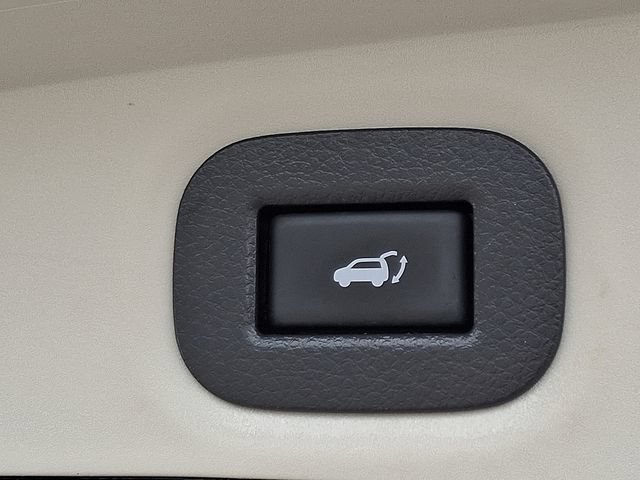 Used 2020 Nissan Rogue SV AWD/4WD image 28