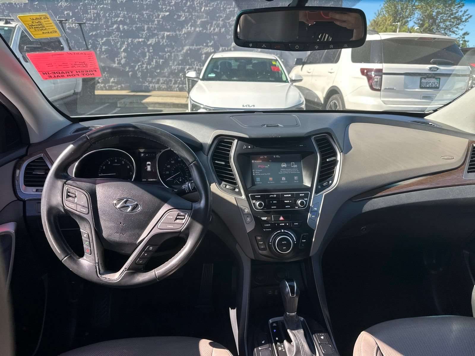 Used 2017 Hyundai Santa Fe Sport FWD image 13