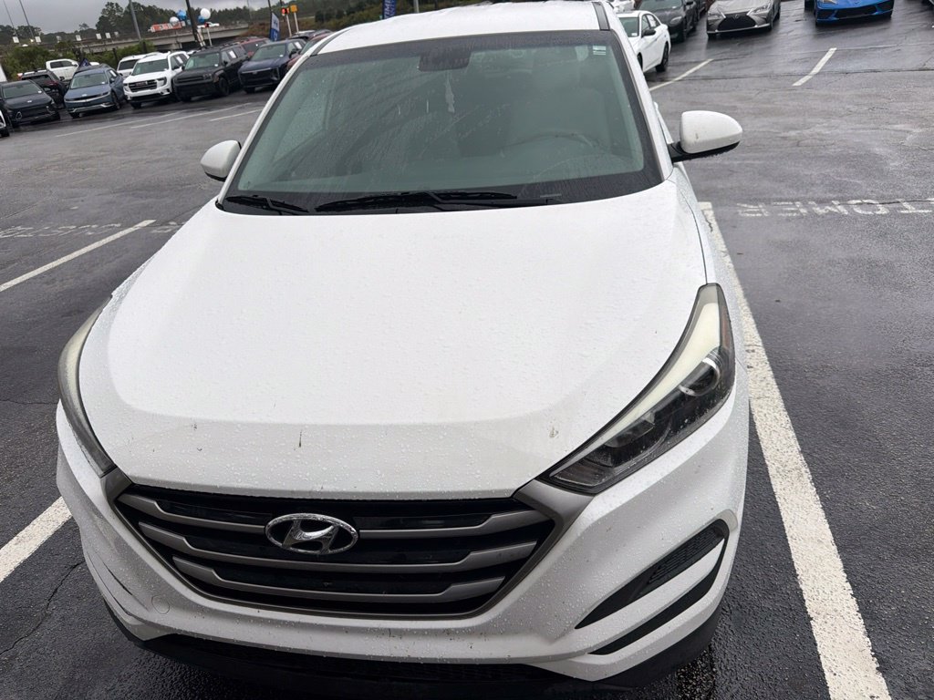 Used 2018 Hyundai Tucson SE w/ Cargo Package FWD image 1