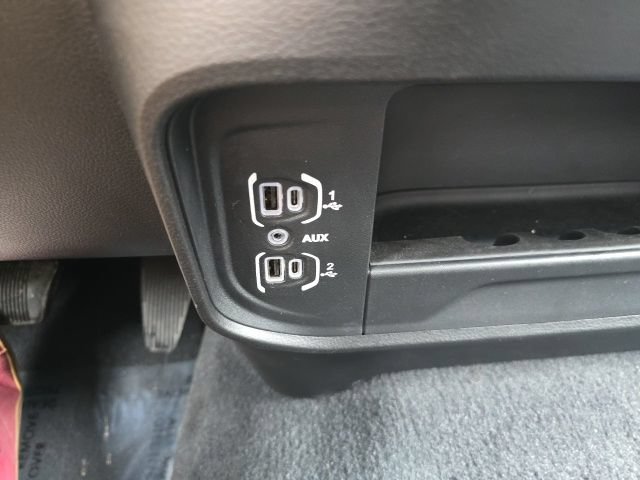 Certified 2025 RAM 2500 Big Horn AWD/4WD image 24