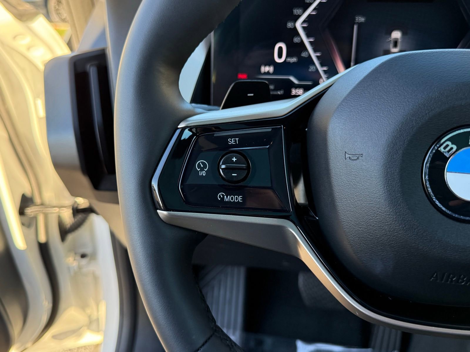 Used 2025 BMW X3 xDrive30i w/ Convenience Package image 27