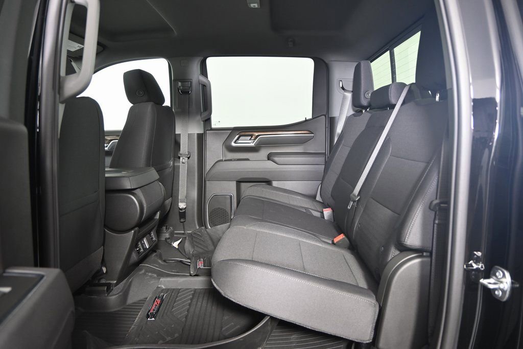New 2026 Chevrolet Silverado 1500 LT w/ All Star Edition Plus image 17