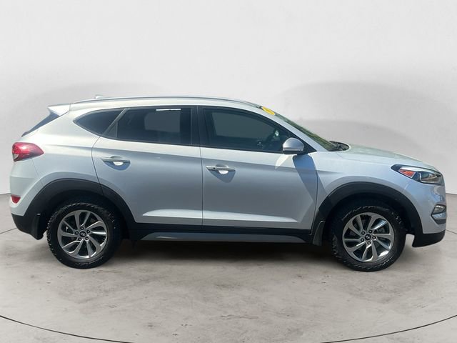 Used 2018 Hyundai Tucson SEL Plus w/ Cargo Package AWD/4WD image 6