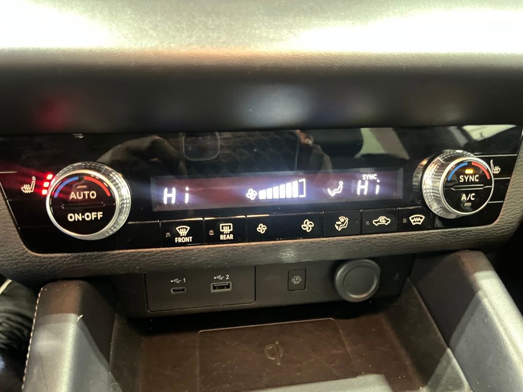 Used 2024 Mitsubishi Outlander SE image 45