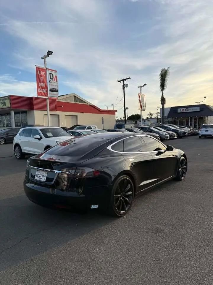Used 2017 Tesla Model S 100D AWD/4WD image 3
