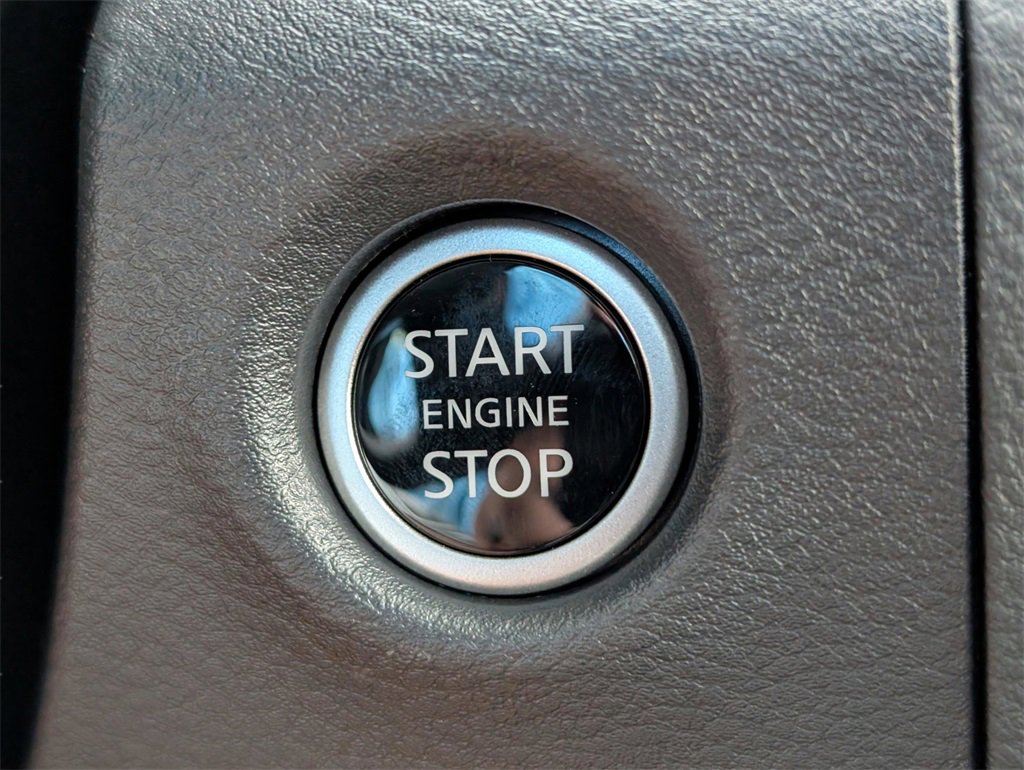 New 2025 Nissan Frontier PRO-4X w/ Pro Premium Package image 25