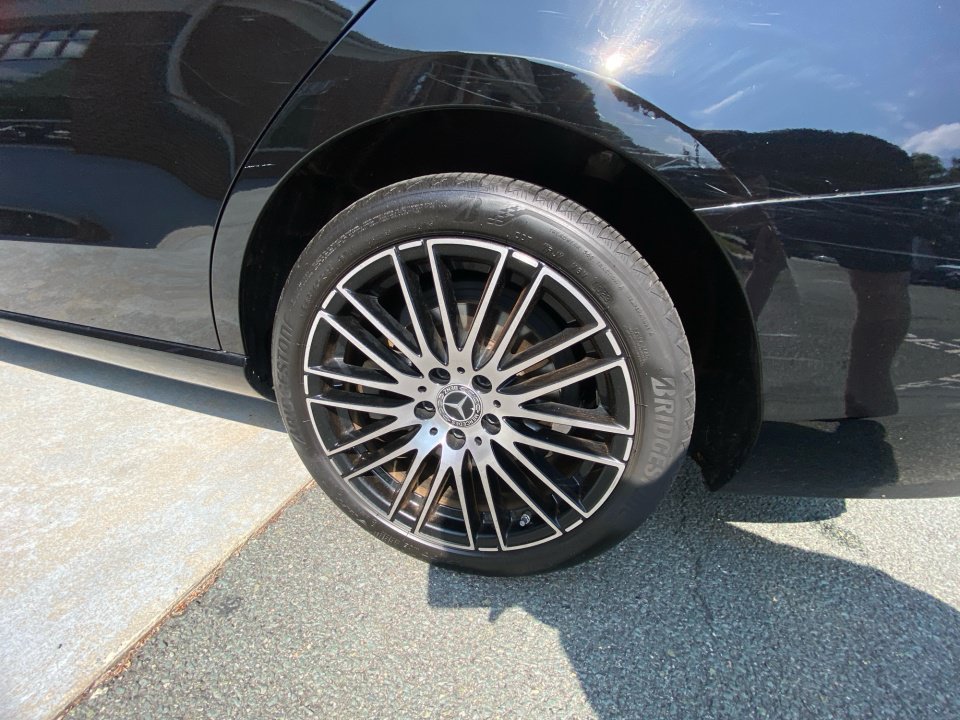 Used 2023 Mercedes-Benz C 300 4MATIC Sedan image 22