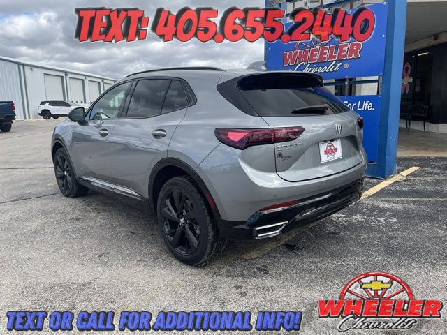 Used 2025 Buick Envision Sport Touring image 6