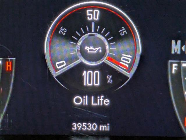 Used 2022 Dodge Challenger R/T w/ Shaker Package image 11