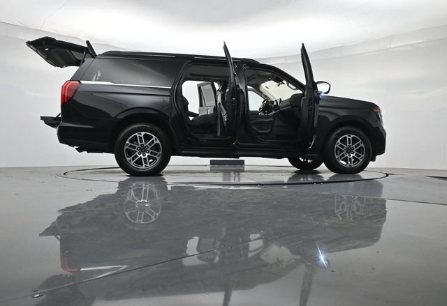 Certified 2025 Ford Expedition Max Active RWD image 59