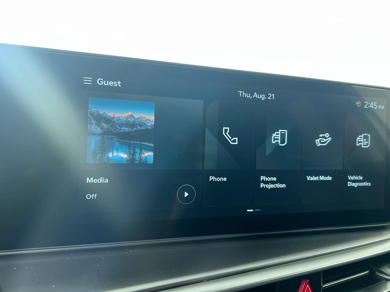 New 2026 Kia Sorento LX FWD image 23