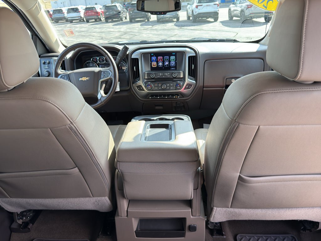 Used 2017 Chevrolet Silverado 1500 LTZ w/ LTZ Plus Package AWD/4WD image 12