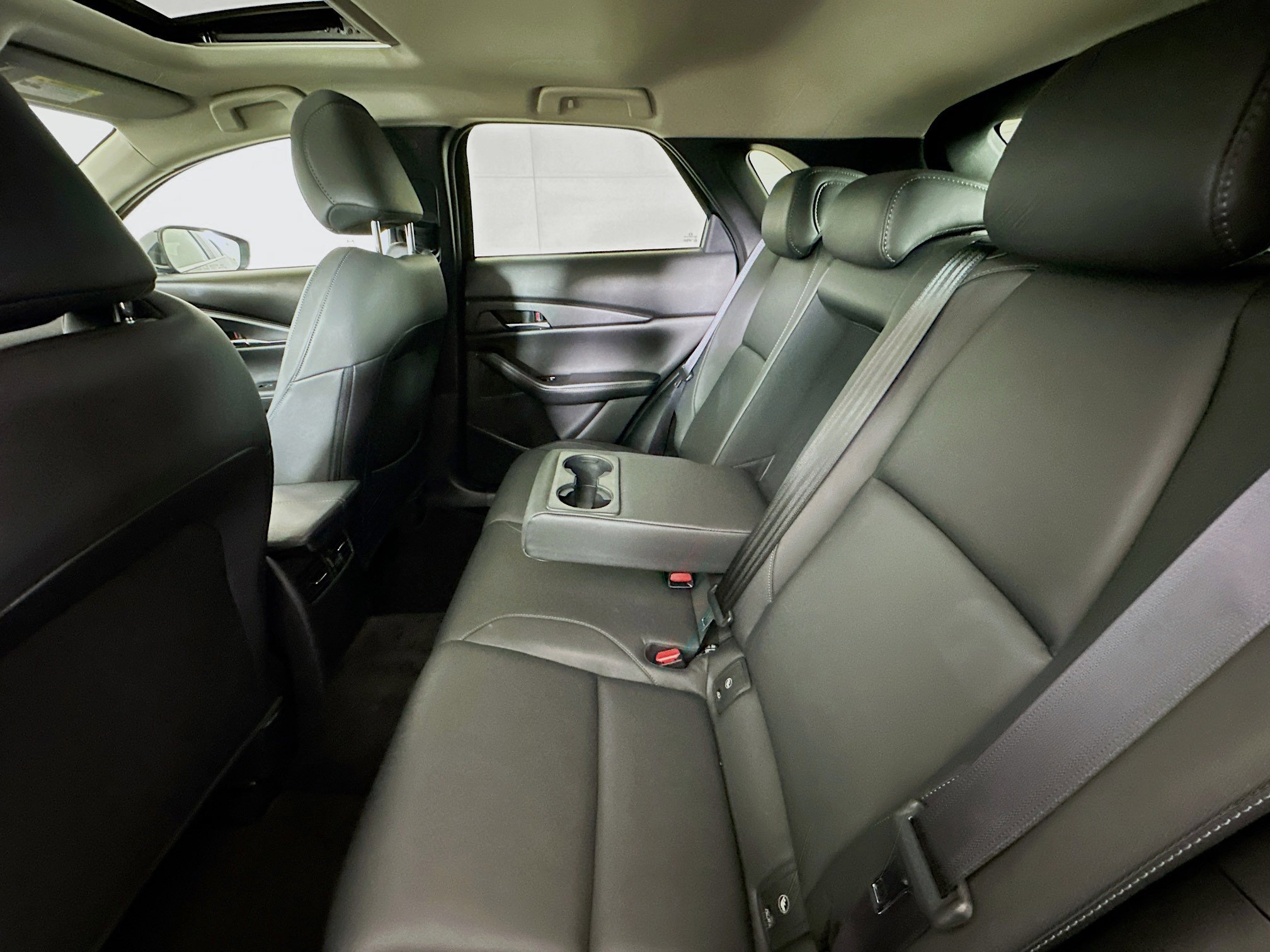 Used 2024 MAZDA CX-30 AWD 2.5 S w/ Preferred Package image 28