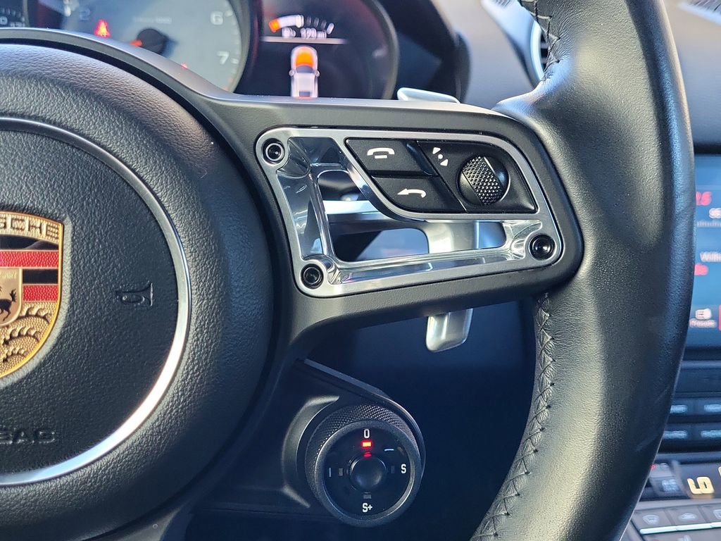 Used 2017 Porsche 718 Cayman S image 22