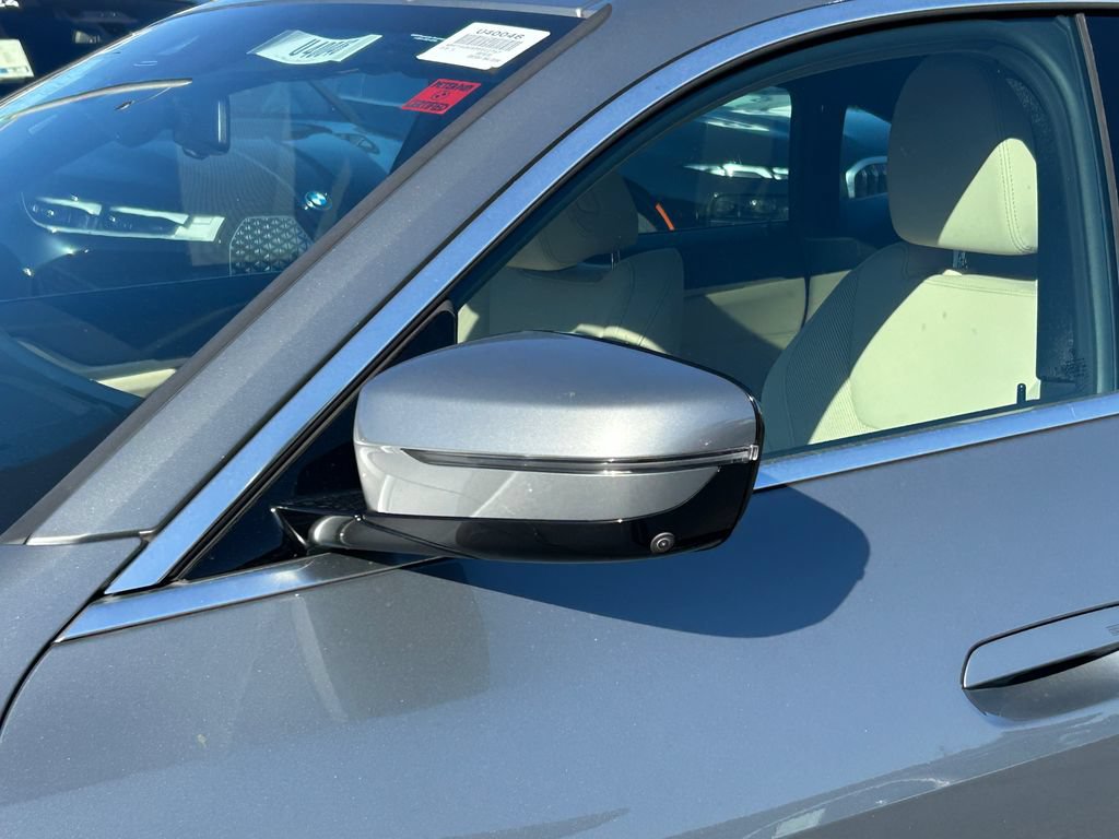 Used 2023 BMW i4 eDrive40 w/ Premium Package RWD image 10
