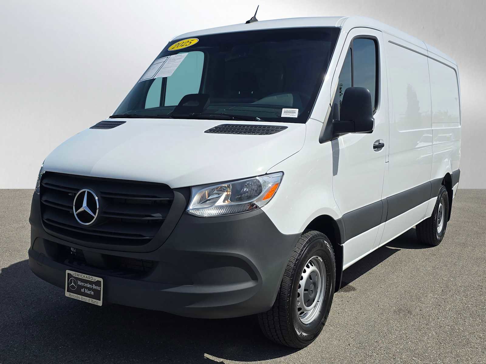 Used 2025 Mercedes-Benz Sprinter 2500 image 7