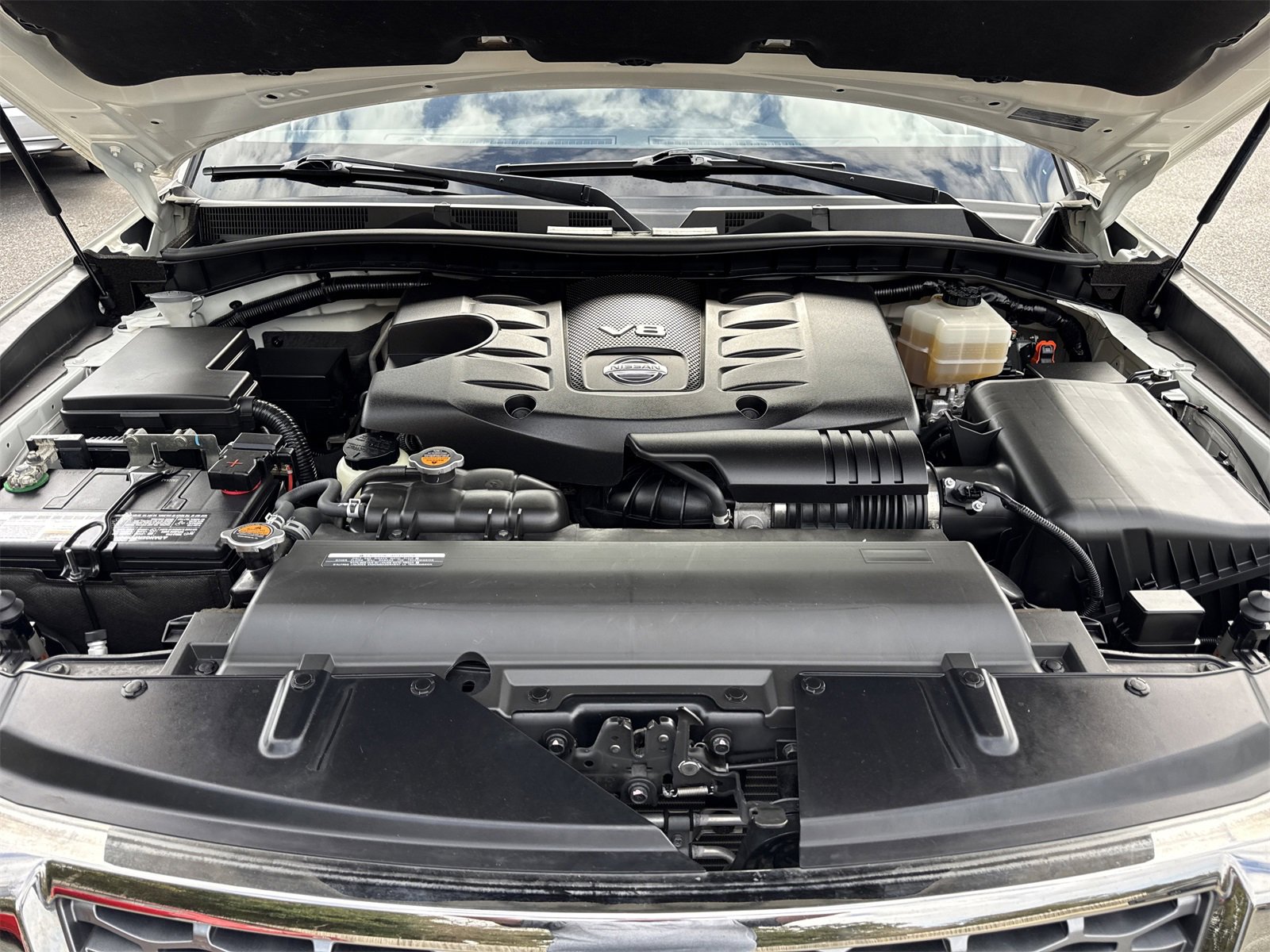 Used 2020 Nissan Armada Platinum w/ Platinum Reserve Package image 39