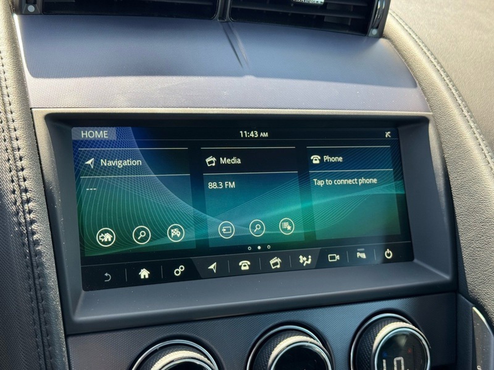 Used 2020 Jaguar F-TYPE Checkered Flag image 30