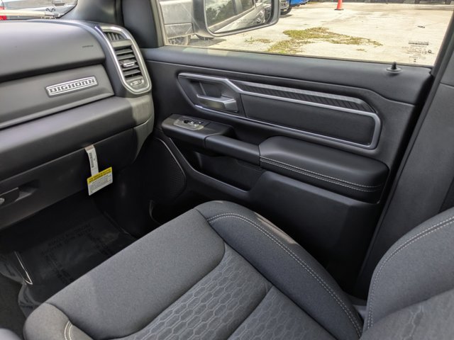 New 2026 RAM 1500 Big Horn AWD/4WD image 16