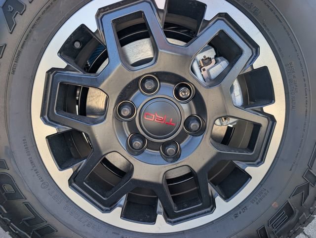 New 2026 Toyota Tacoma TRD Off-Road AWD/4WD image 6