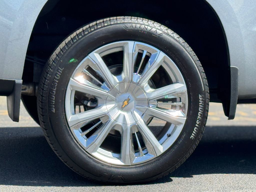 Used 2025 Chevrolet Silverado 1500 High Country image 16