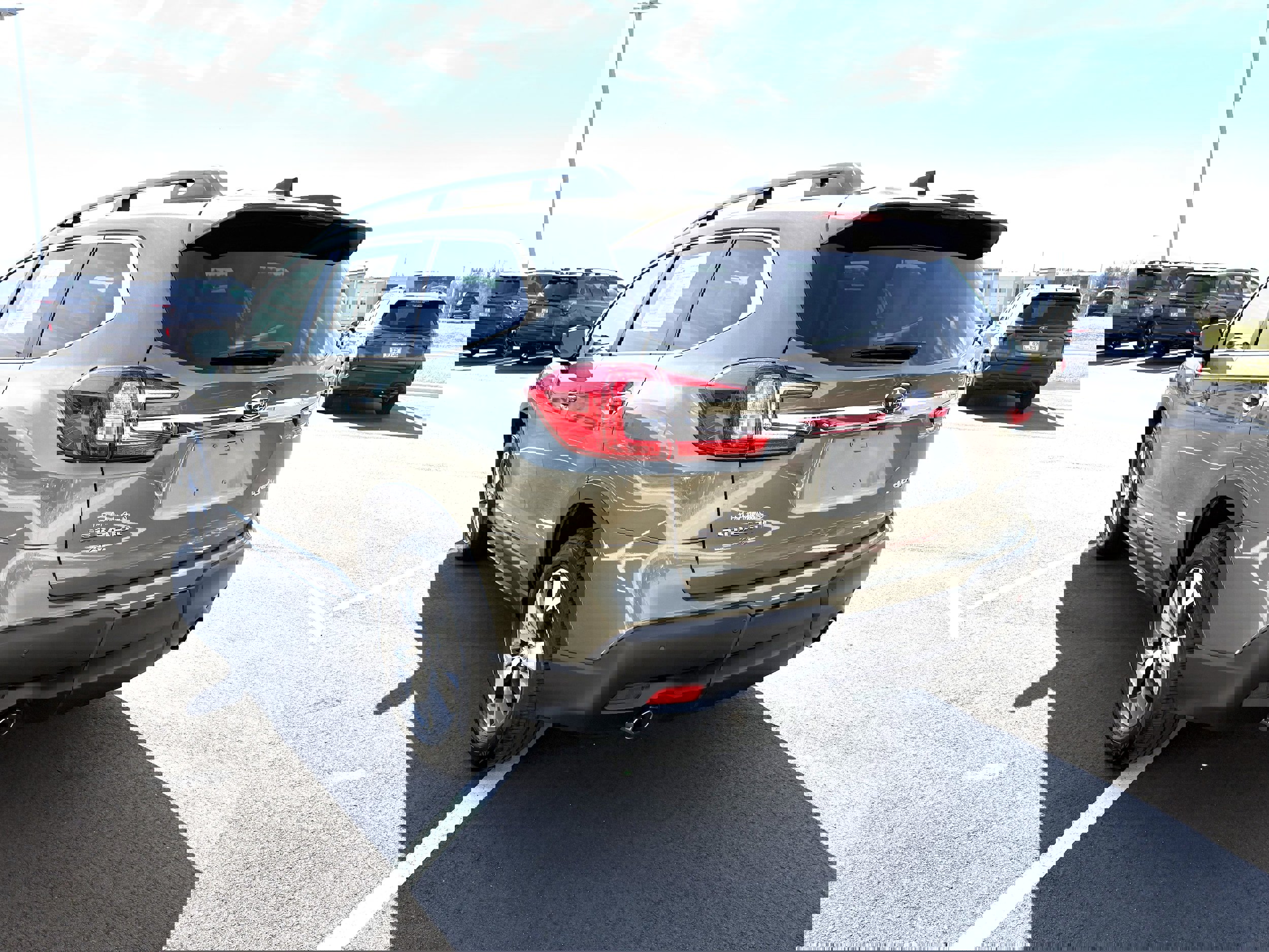 Used 2025 Subaru Ascent Premium image 6