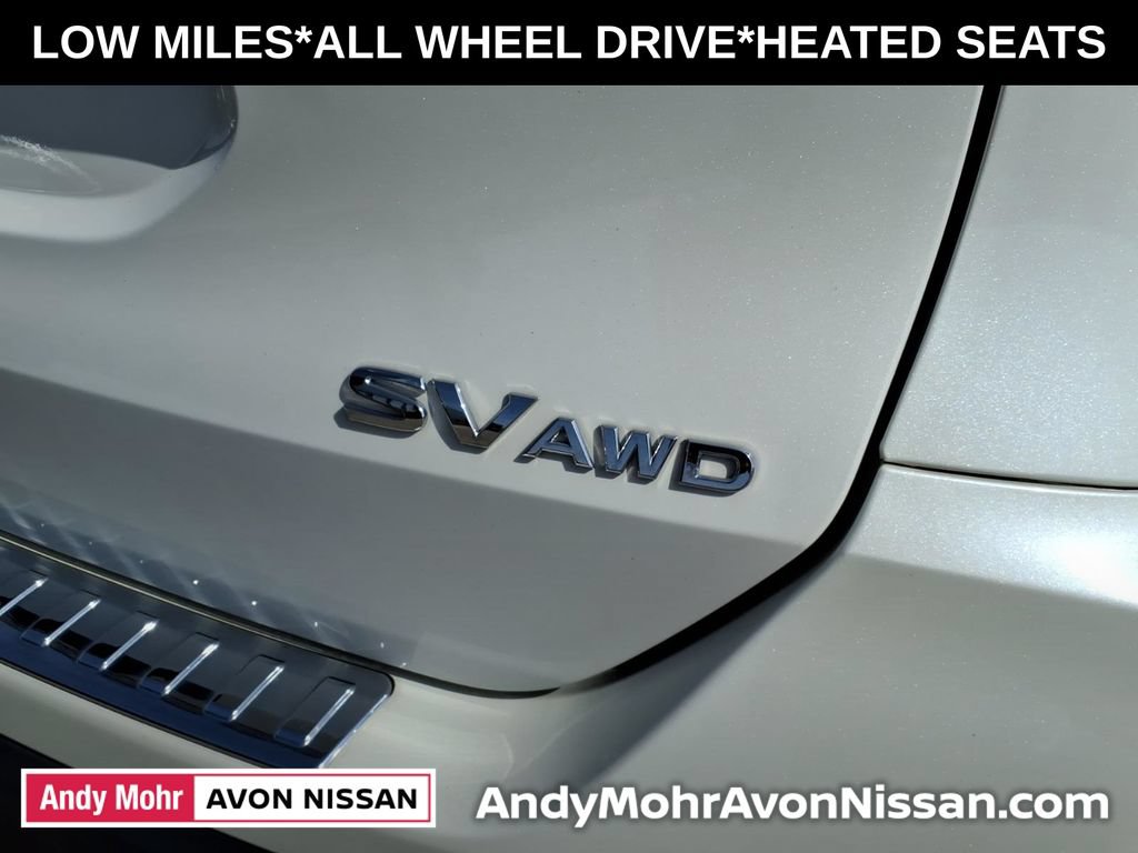 Used 2018 Nissan Rogue SV AWD/4WD image 10