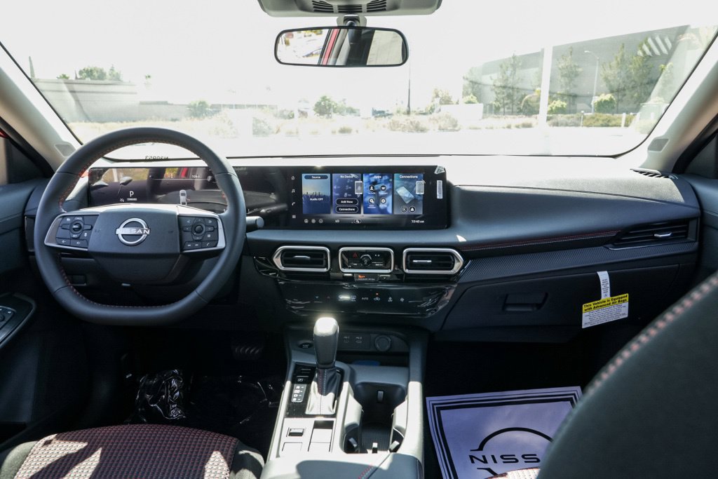New 2027 Nissan Sentra SR FWD image 24