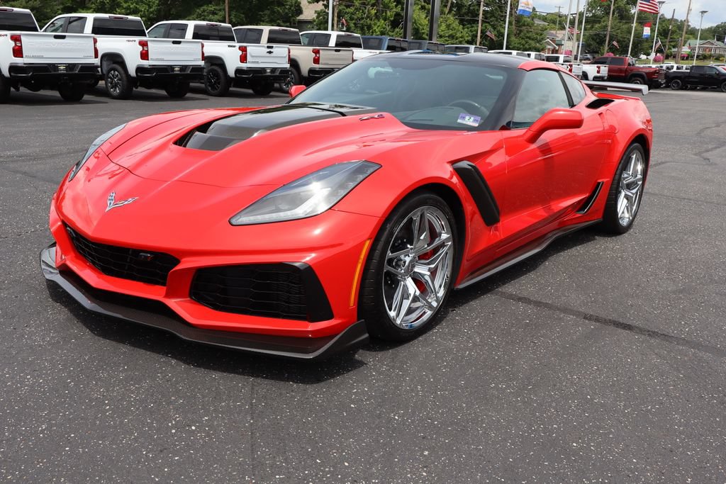 Used 2019 Chevrolet Corvette ZR1 RWD image 26