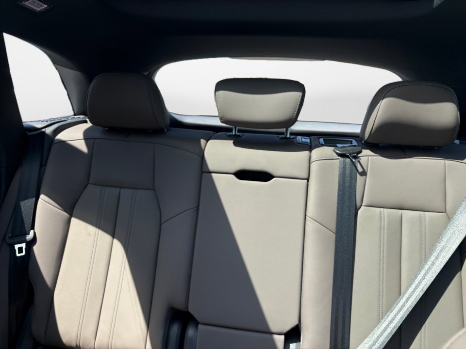 New 2026 Audi Q5 Premium Plus AWD/4WD image 12