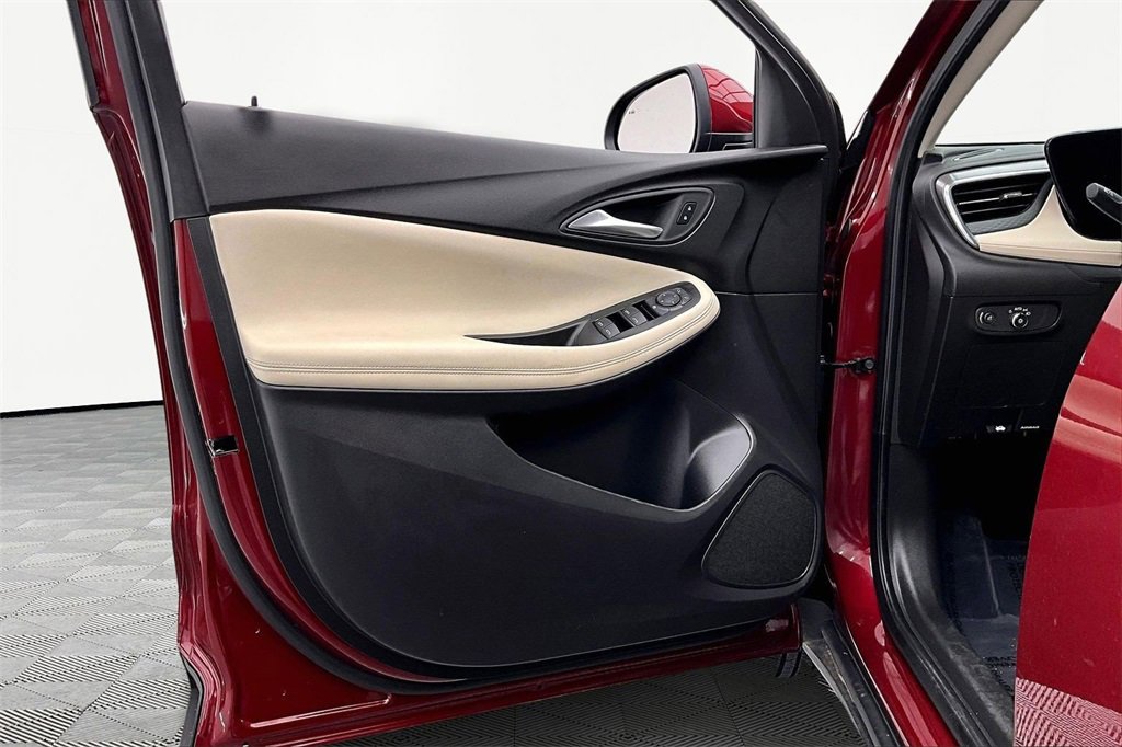 Used 2025 Buick Encore GX Preferred w/ Advanced Technology Package image 23