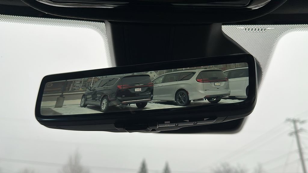 Used 2024 Jeep Grand Cherokee L Summit image 28