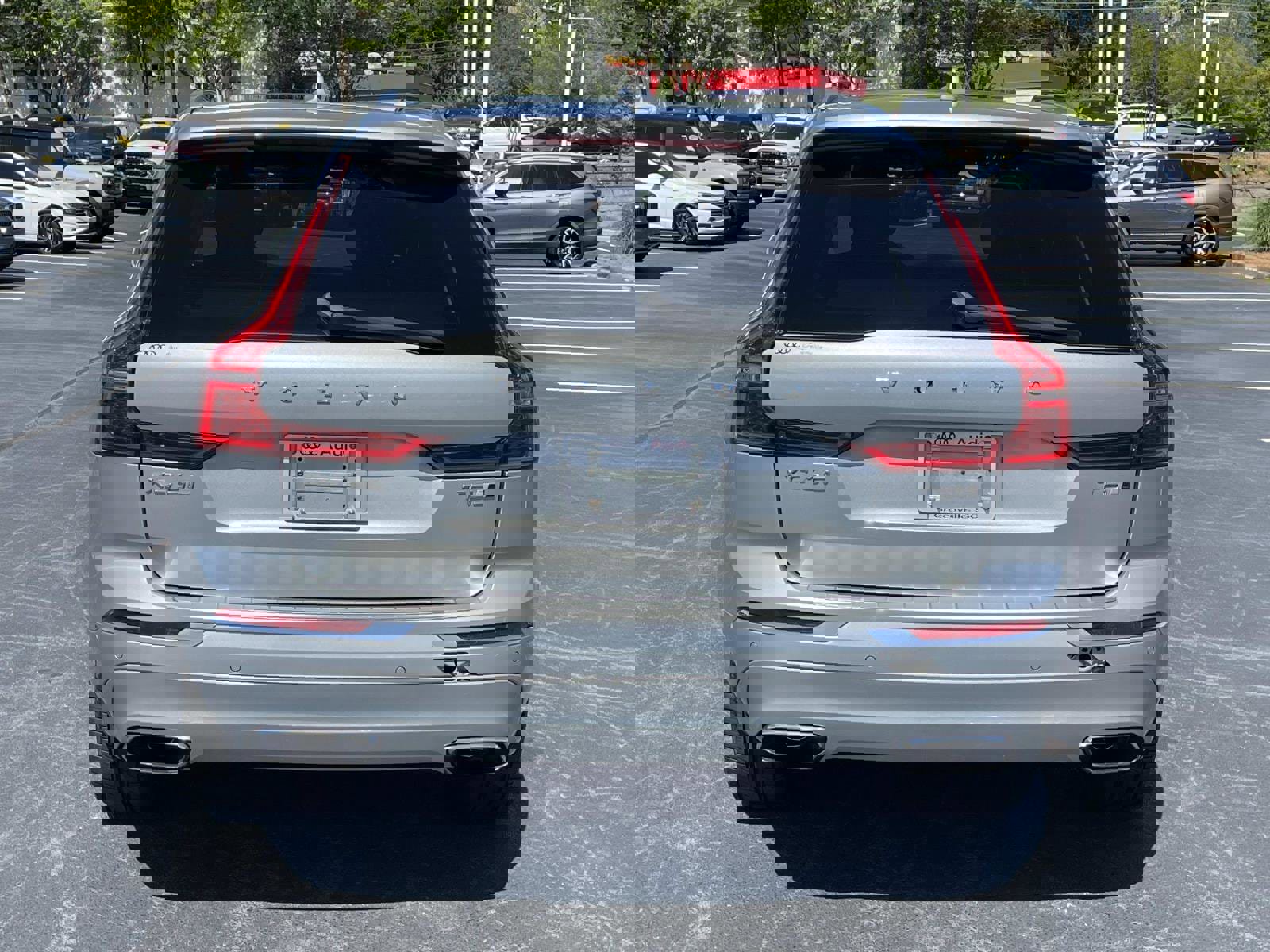 Used 2018 Volvo XC60 T5 Inscription w/ Convenience Package AWD/4WD image 6