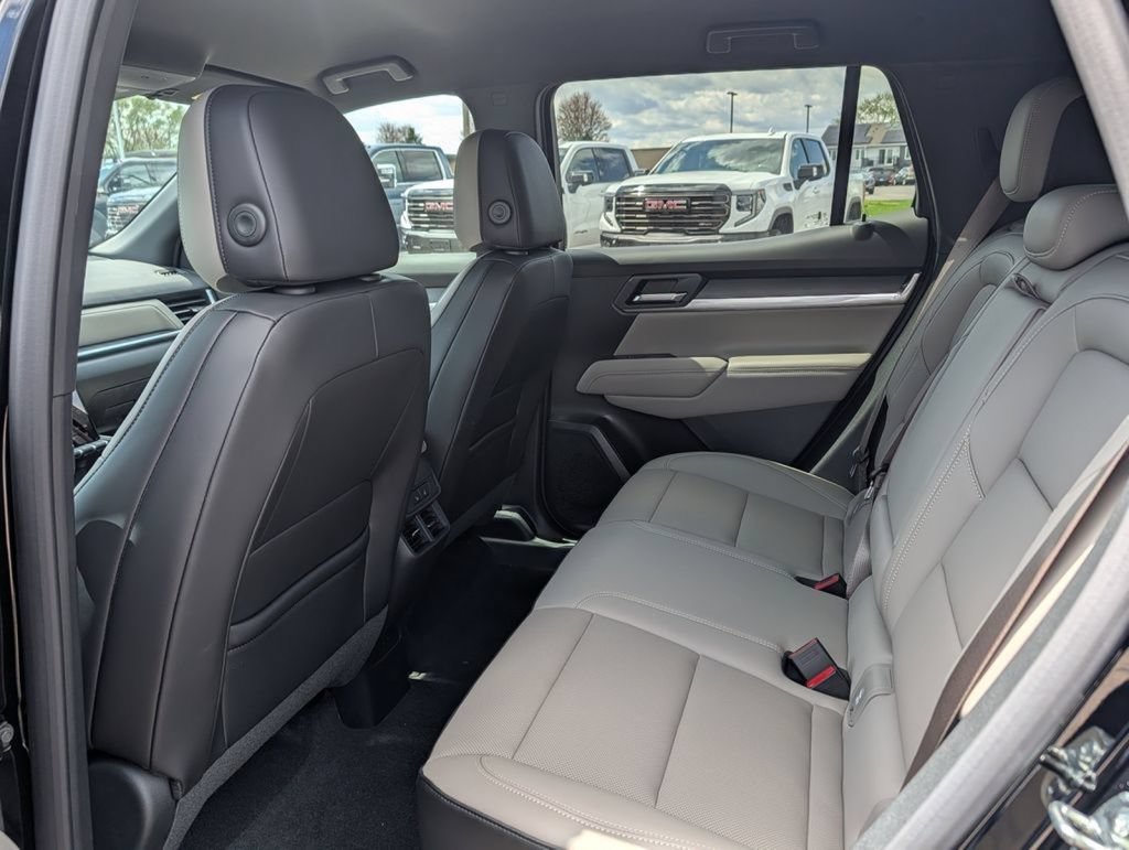 New 2026 GMC Terrain Elevation w/ Elevation Premium Package AWD/4WD image 36