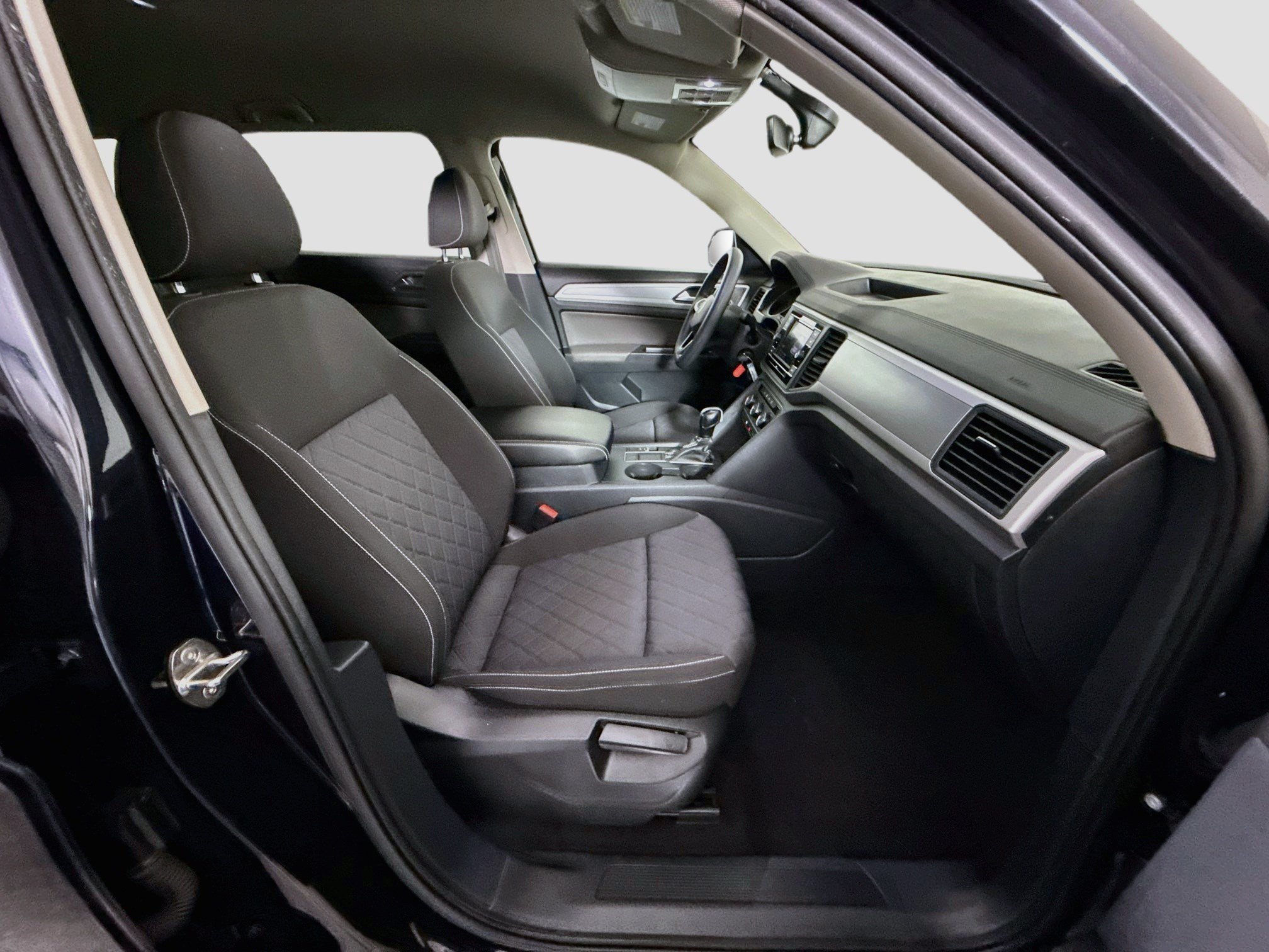 Used 2021 Volkswagen Atlas S FWD image 28