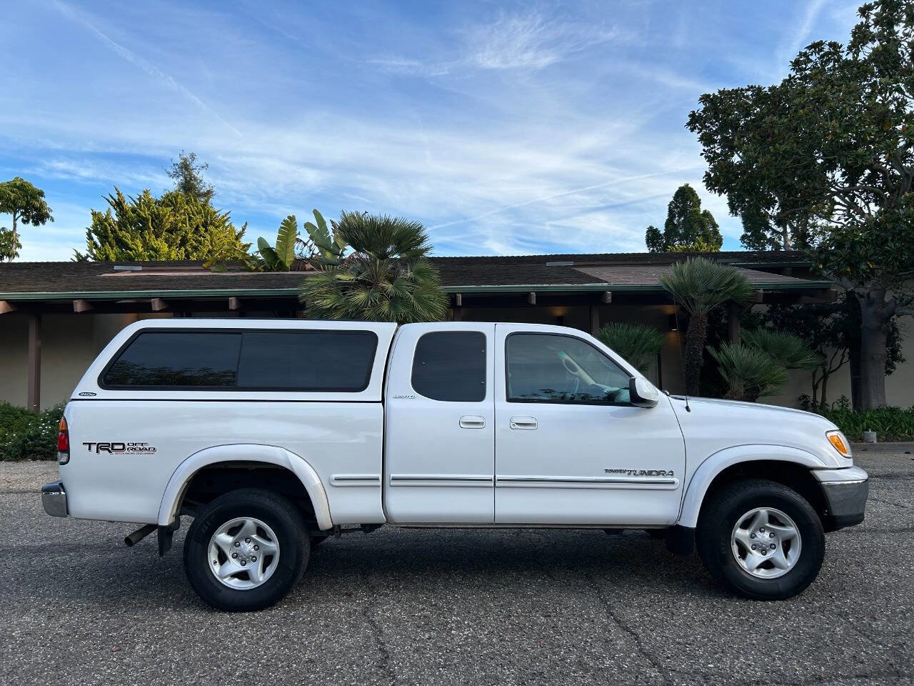 Used 2000 Toyota Tundra Limited AWD/4WD image 15