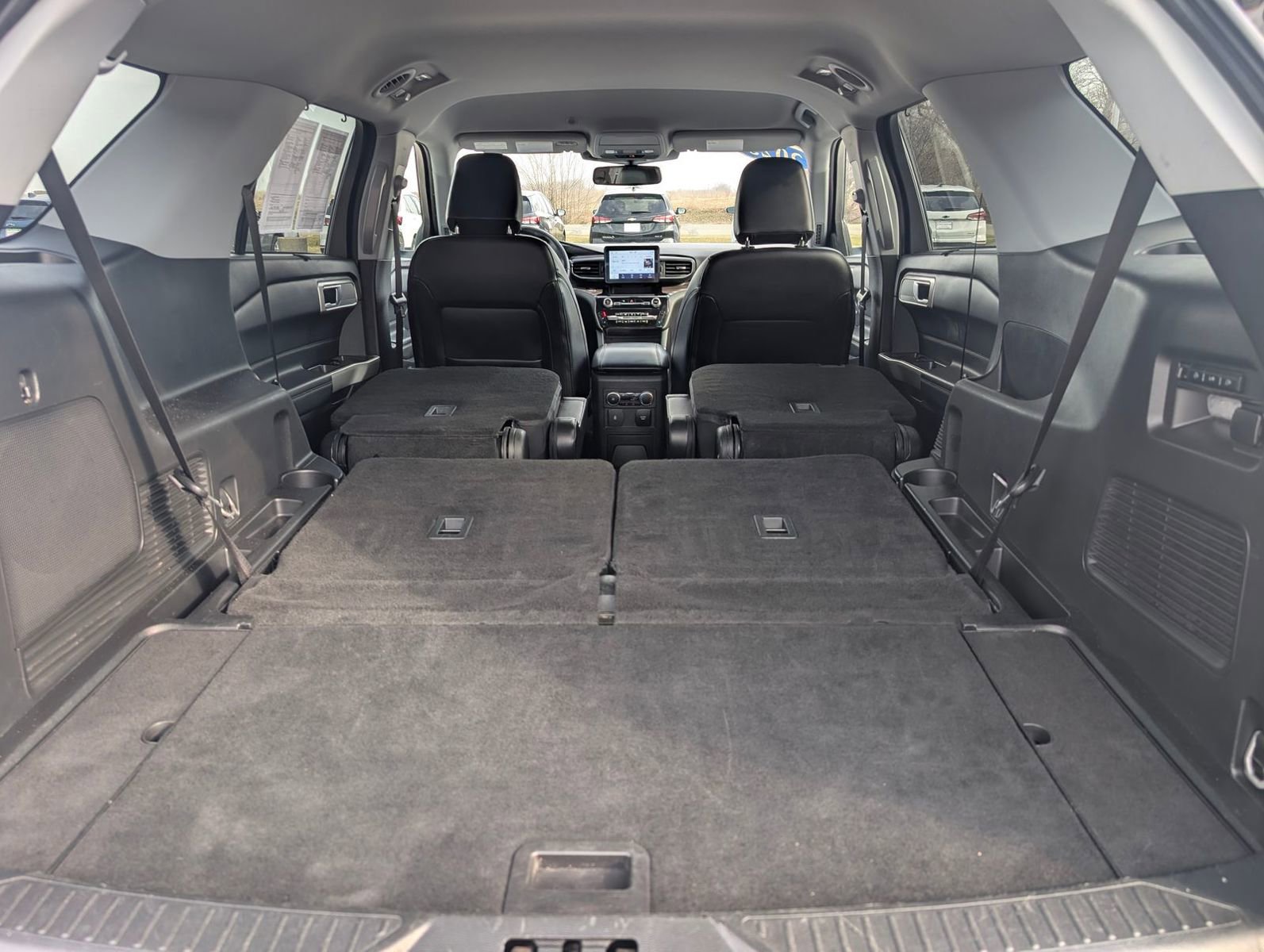 Used 2023 Ford Explorer Limited w/ Equipment Group 301A image 32