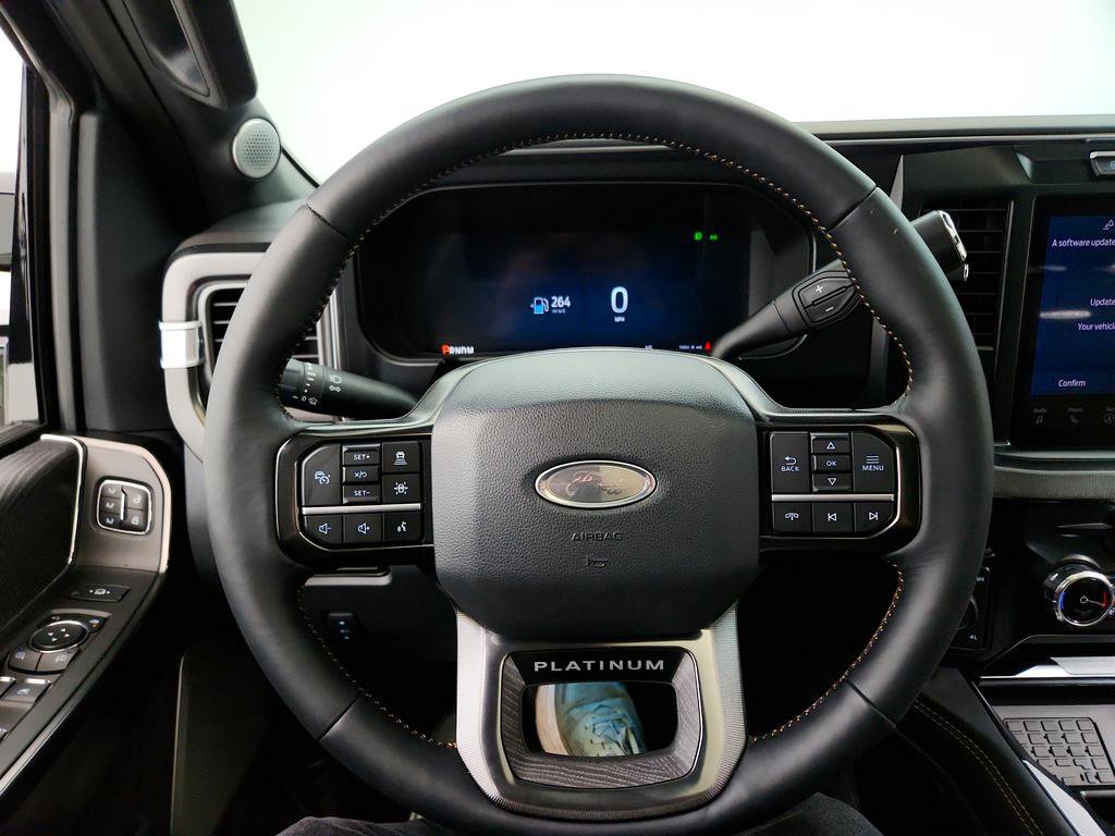 Used 2024 Ford F450 Platinum w/ FX4 Off-Road Package image 17