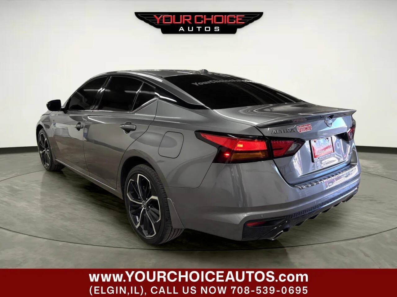 Used 2023 Nissan Altima 2.5 SR AWD/4WD image 3