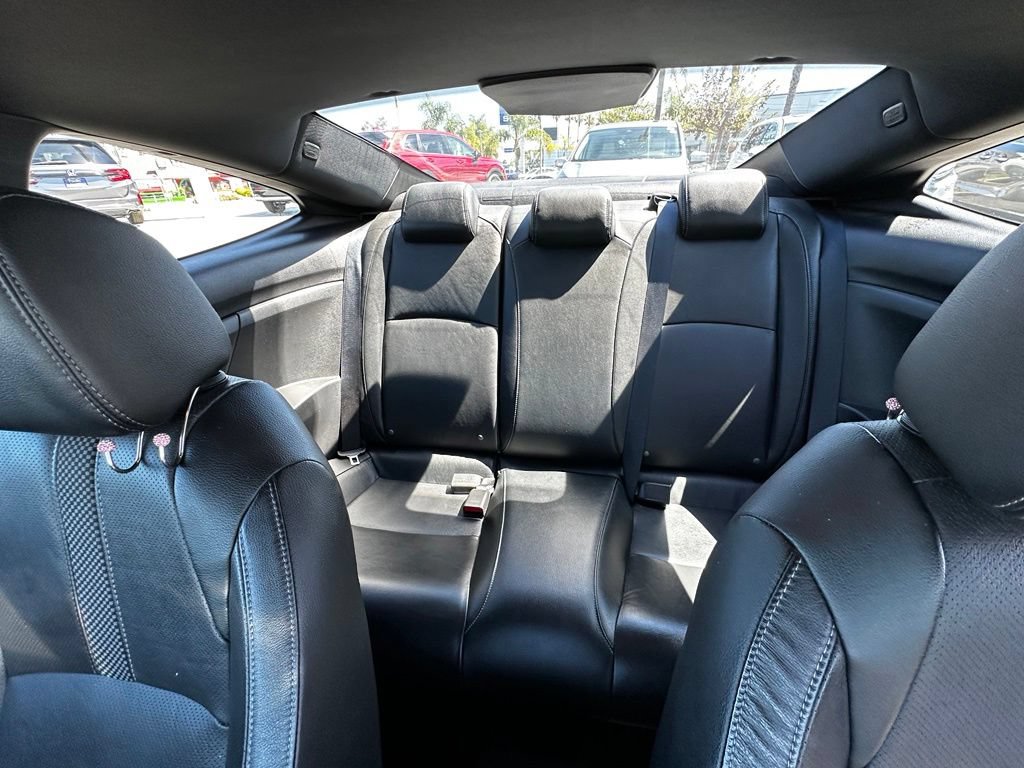 Used 2019 Honda Civic Touring image 18