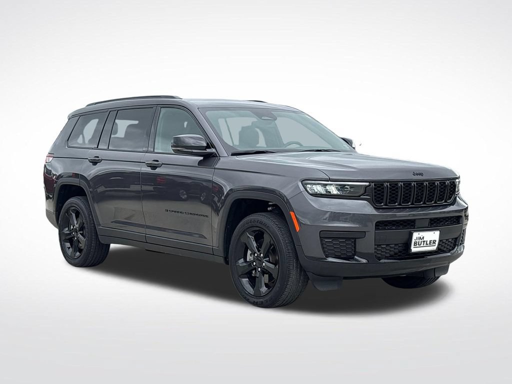 Used 2025 Jeep Grand Cherokee L Altitude AWD/4WD image 10