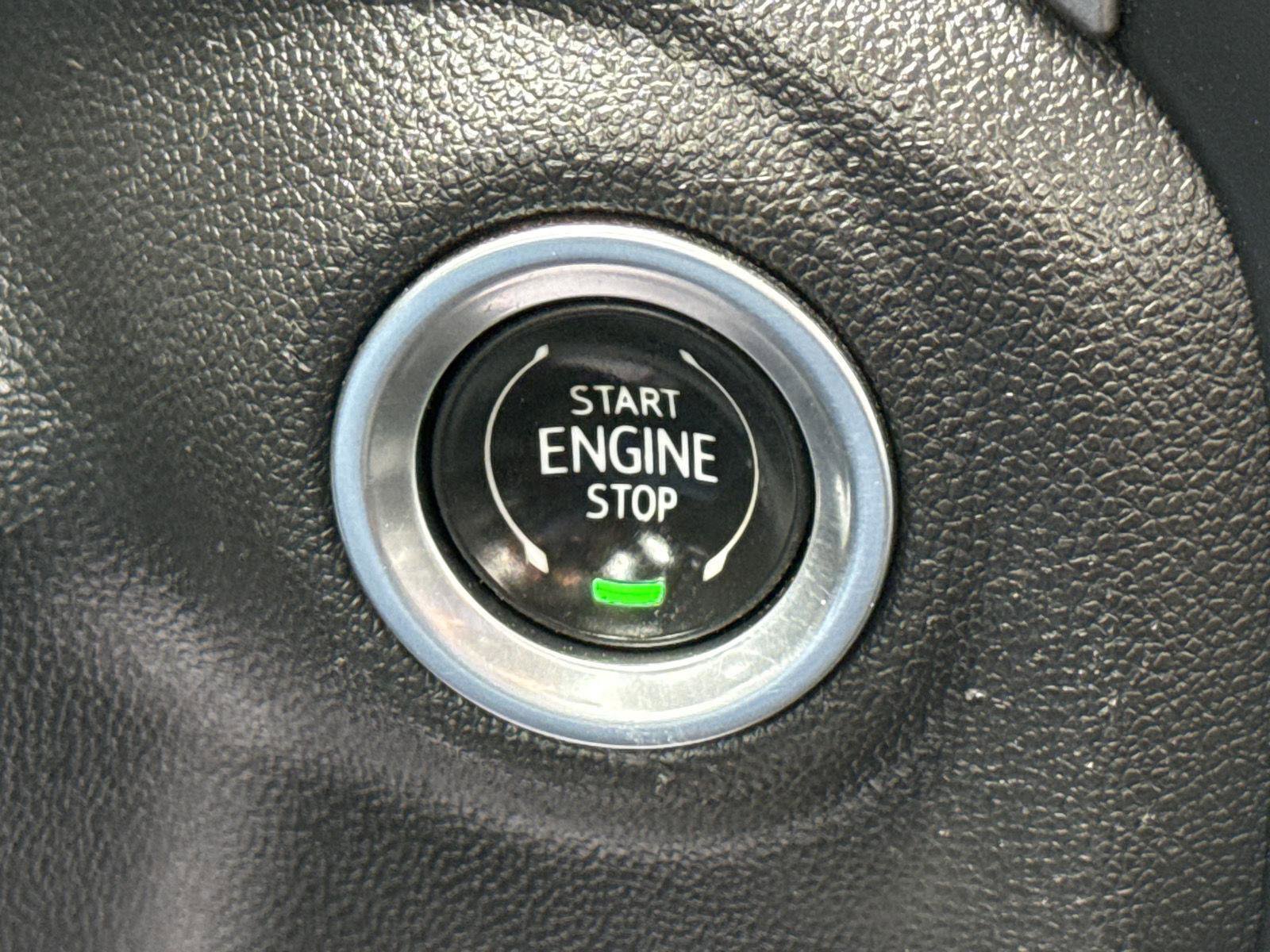 Used 2023 GMC Sierra 1500 Pro w/ Pro Value Package image 18