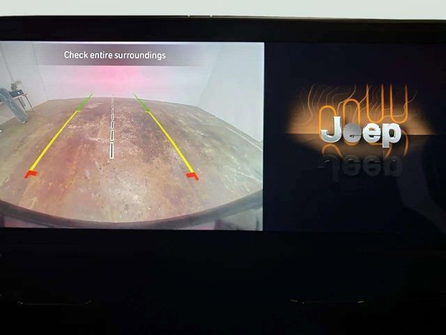 Used 2025 Jeep Wrangler Unlimited Sahara w/ Safety Group image 47