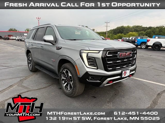 Used 2025 GMC Yukon AT4 AWD/4WD image 2