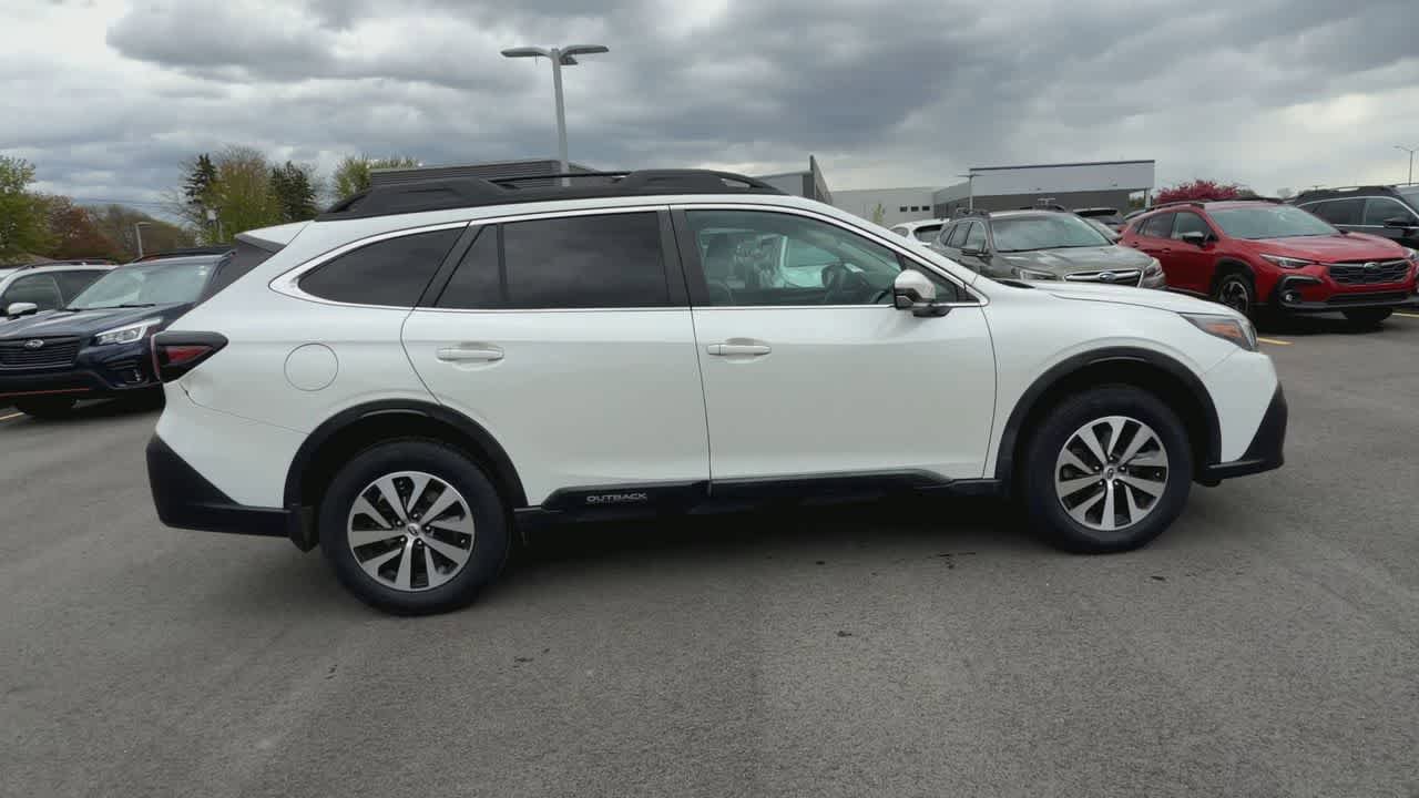 Used 2020 Subaru Outback Premium AWD/4WD image 9