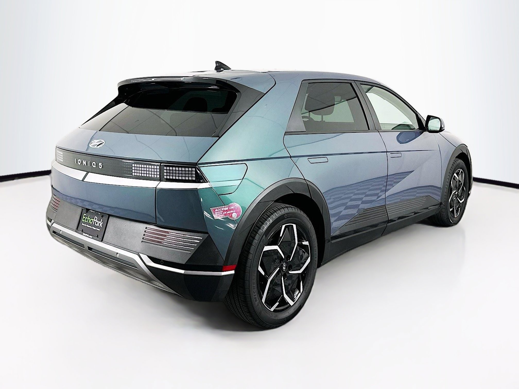 Used 2024 Hyundai Ioniq 5 SEL RWD image 9
